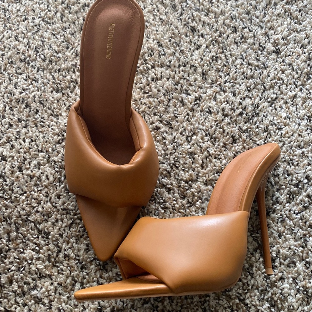 Carmel padded Strap Point Toe High Heel